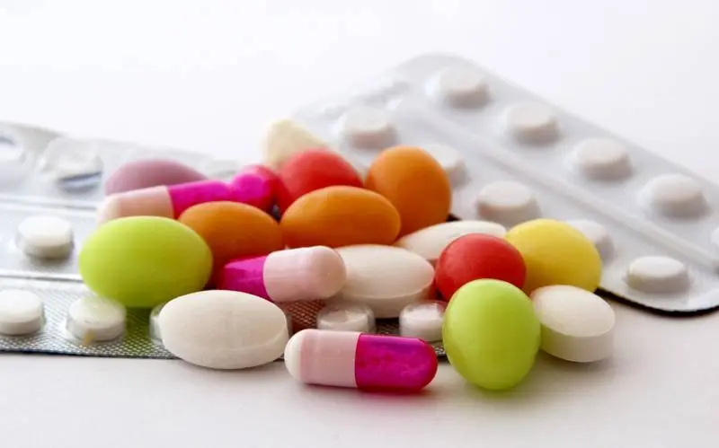 Weekly pill organizer with sorted medications